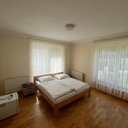 Pensión Pri Kúpeľoch 3*