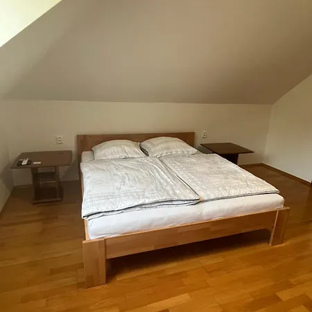 Pensión Pri Kúpeľoch 3*